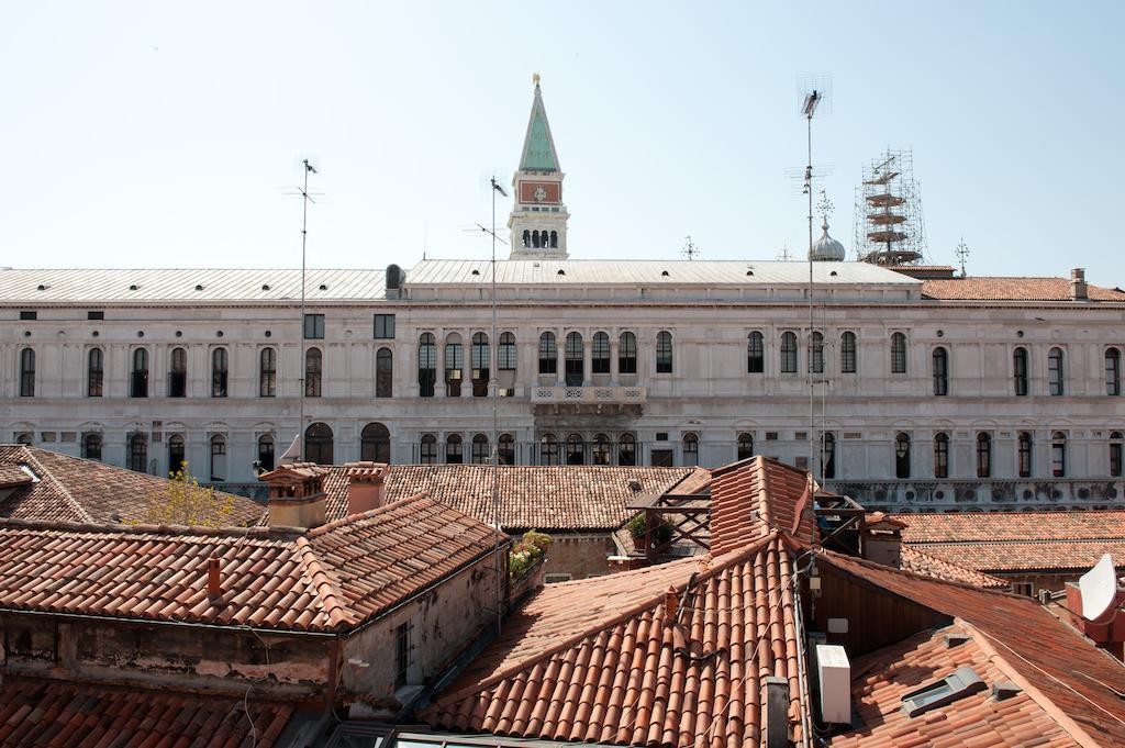 Ca Palazzo Apartment เวนิส ห้อง รูปภาพ